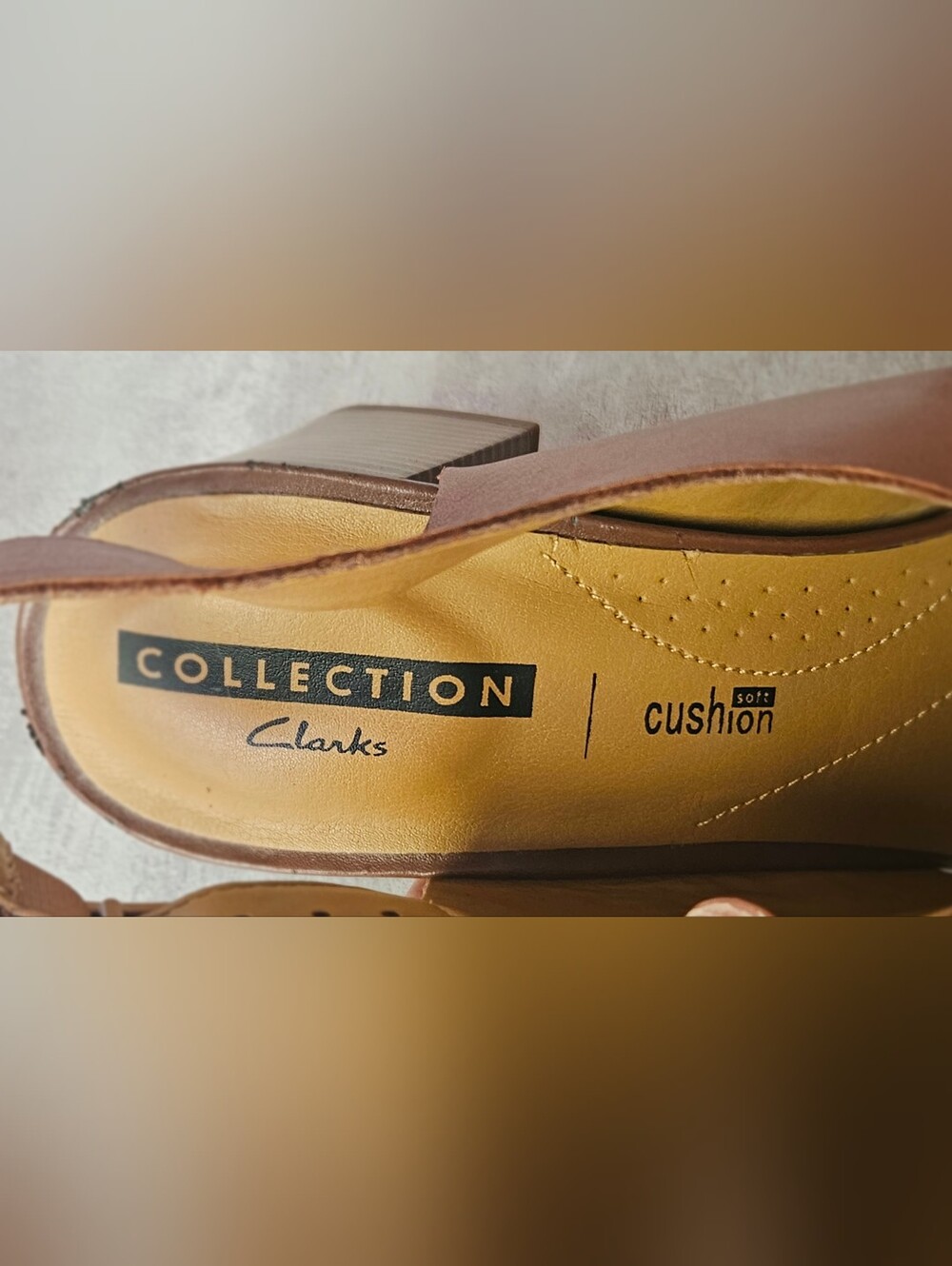Clarks Collection Women’s Deva Janie Tan Leather Block Heel Sandals Size US 9 M - Picture 11 of 13